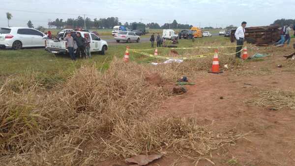 2 personas fallecidas en grave accidente de tránsito