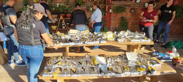 Incautan importante cantidad de cocaína en Limpio