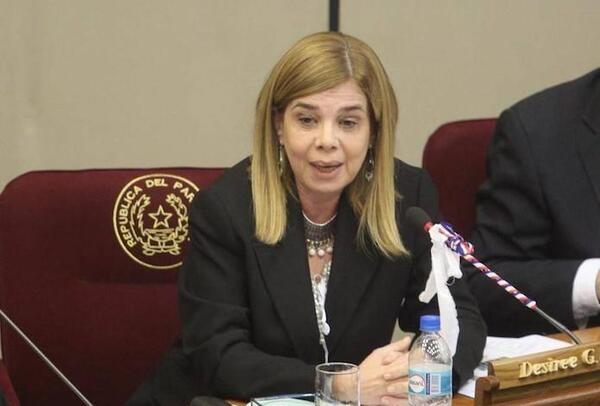 Senadora: “Hoy no se va a tratar la enmienda”