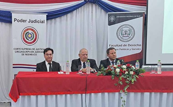Ministros de la CSJ dieron apertura al Diplomado en Ciencias Jurídicas