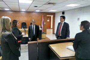 Ministros Ramírez Candia y Santander Dans recorrieron Salas de Juicios Orales