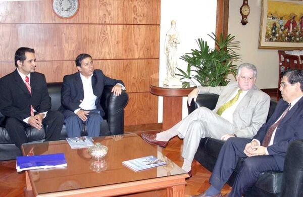 Presidente de la Corte conversará con jueces sobre otorgamiento de medidas cautelares