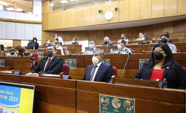Autoridades judiciales en acto de informe anual de gestión del MNP
