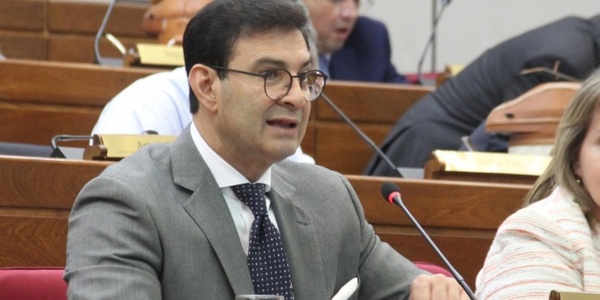 Con mayoría simple, “Chaqueñito” ya puede jurar como senador, según Silvio Ovelar