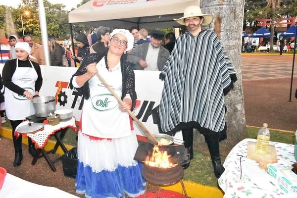 INSCRÍBETE PARA PARTICIPAR DEL «CONCURSO DEL REVIRO APÓ» EN EL FESTIVAL NACIONAL DEL REVIRO