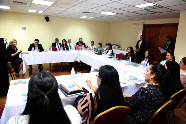 Realizan jornadas de formación de funcionarios enlaces de la DCAJI