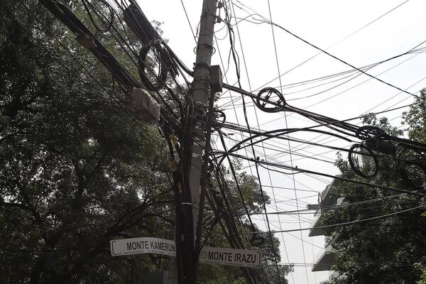 Ciudad de México firma acuerdo con empresas para retirar cables en desuso de vía pública - Tecnología - ABC Color