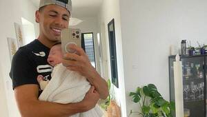 Se derrite todo Blas Riveros con su bebé