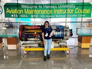 Chaco: primera mujer chaqueña de la etnia guaraní se especializa en mecánica de aviones en Corea - Noticias del Chaco - ABC Color