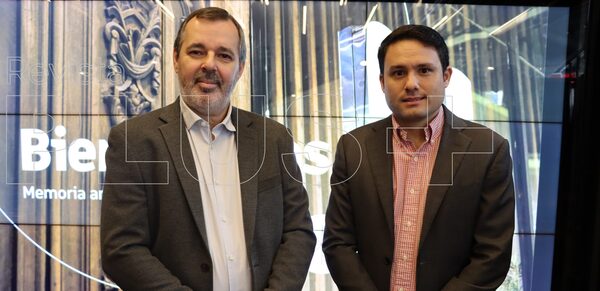 ueno consolida su aporte a la bancarizaci贸n de Paraguay - Revista PLUS