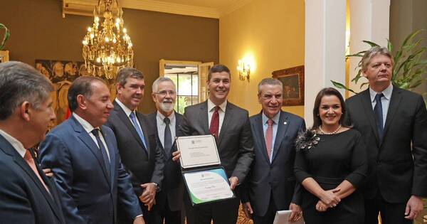 La Nación / Peña y autoridades de Matto Grosso analizaron fortalecimiento de vínculos comerciales