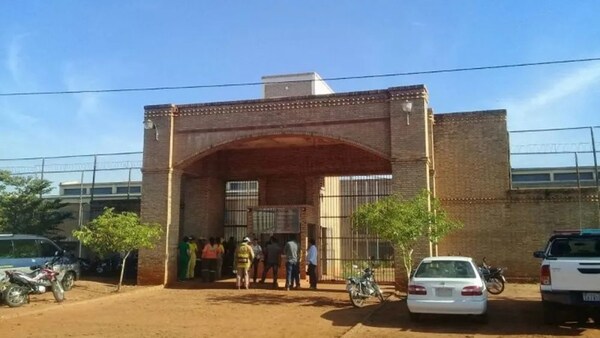 Allanaron Cárcel de Misiones tras muerte de un interno