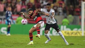 Periodistas y olimperos ya “espiaron” al Flamengo en un partido por Copa Brasil