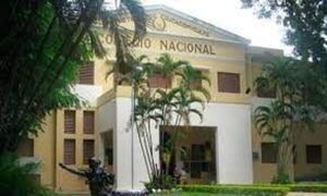 Alumnos tomaron el CNC