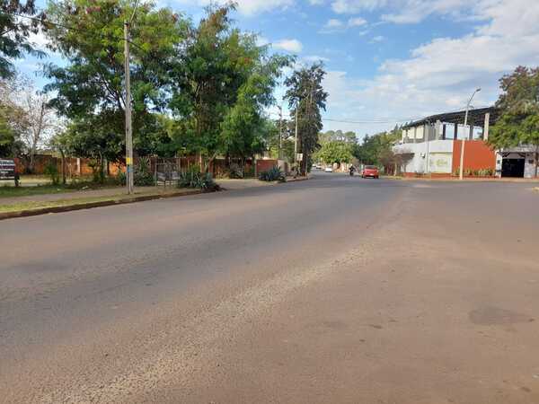 Municipalidad de Encarnación inicia operativo de despeje de vendedores informales en la vía pública