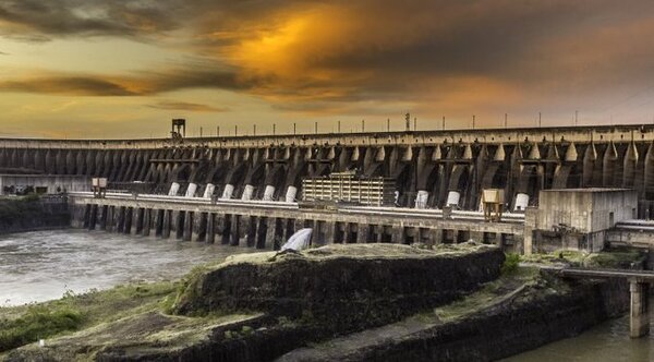 Gremio de abogados busca invalidar concurso de Itaipú por sospecha de manipulación