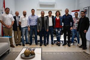 Nueva directiva de la Federación Paraguaya de Kick Boxing presenta proyectos a la SND