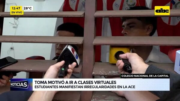 Toma de colegio en CNC: Estudiantes manifiestan irregularidades en la ACE - ABC Noticias - ABC Color
