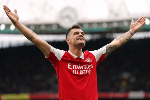 Versus / Granit Xhaka deja el Arsenal luego de siete años y vuelve a Alemania