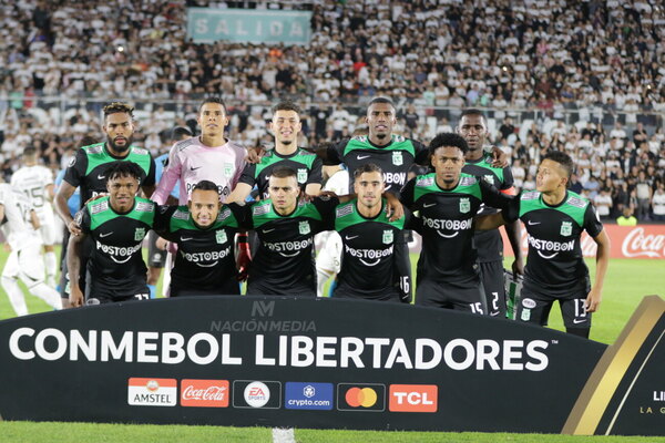 Versus / Atlético Nacional, rival de Olimpia en fase de grupos, quedó sin DT a semanas de los octavos de Libertadores