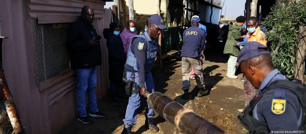 17 muertos por fuga de gas en barrio pobre de Sudáfrica