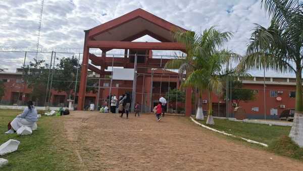 Intento de fuga en cárcel de Coronel Oviedo
