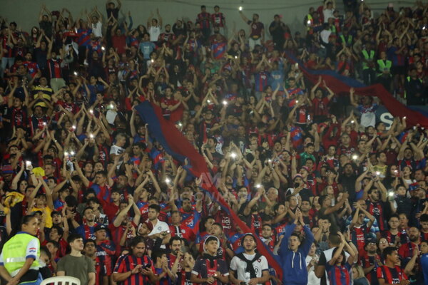 Versus / Cerro Porteño repudia los actos de racismo de sus hinchas en el partido ante Palmeiras