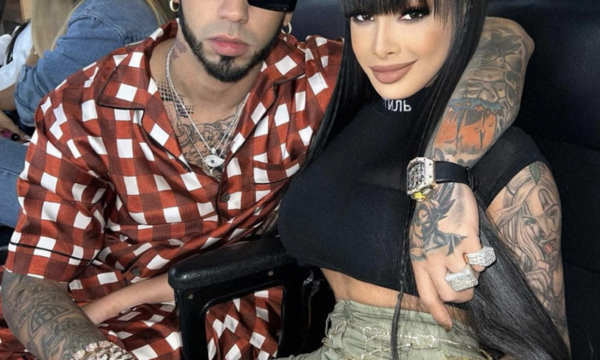 ¿Anuel habría golpeado nuevamente a su pareja?: Yailin publica foto con rastros de golpes