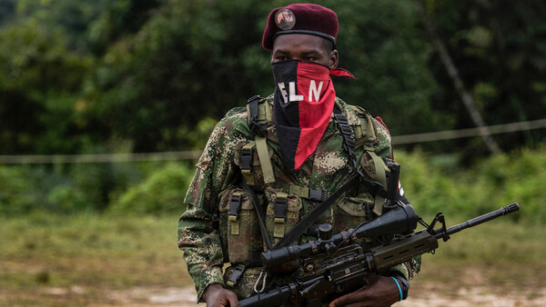 Gobierno colombiano gestiona la "pronta devolución" de la sargento e hijos secuestrados por el ELN