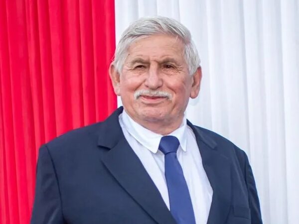 Entregan buses municipales de Limpio a empresa privada - Política - ABC Color