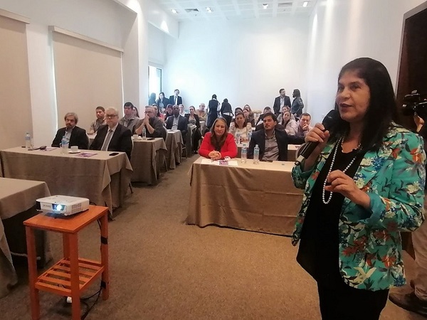 Hasta el humo del cigarrillo es peligroso, advierten expertos - La Tribuna
