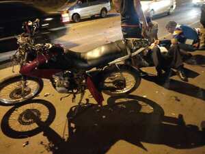 APARENTE IMPRUDENCIA DEJA HERIDO A UN MOTOCICLISTA EN ENCARNACIÓN