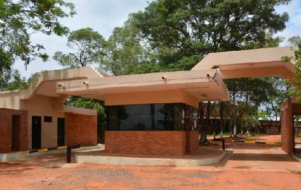 Cinco jóvenes “de buena conducta” se fugan de centro educativo de Itauguá – Prensa 5