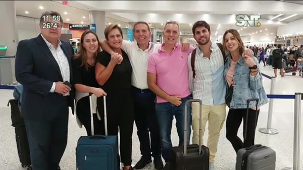 Volvió al país Juan Ángel Napout - SNT