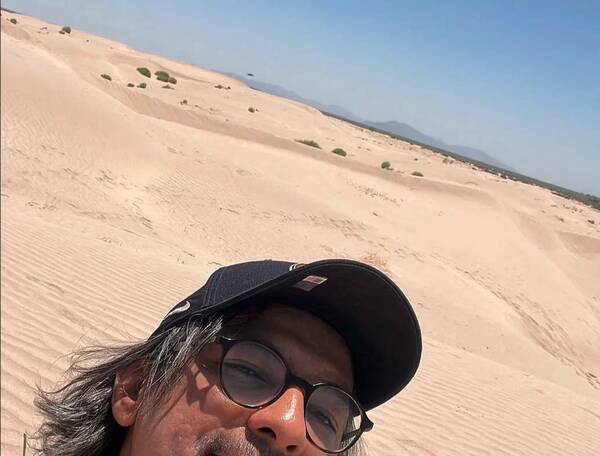 Se hizo una selfie y… ¡no estaba solo!: “me vieron y no me llevaron”