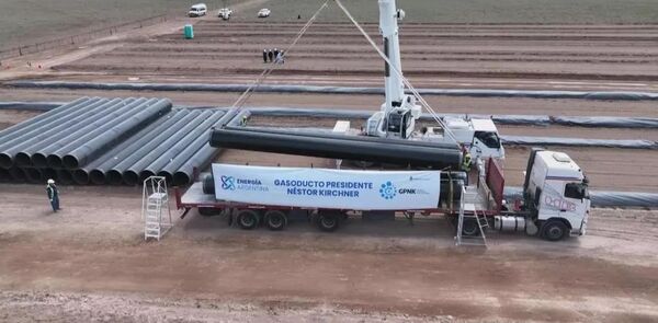 Argentina inaugura el primer tramo de gasoducto que "va a cambiar la historia" del pa铆s - Revista PLUS