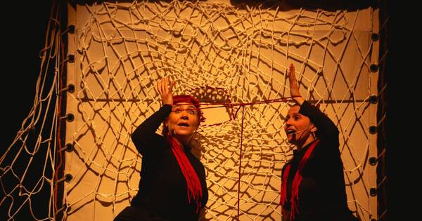 La Nación / Teatro de títeres y sombras: “Secretos de ñandutí” inicia hoy, en Areguá, su gira nacional