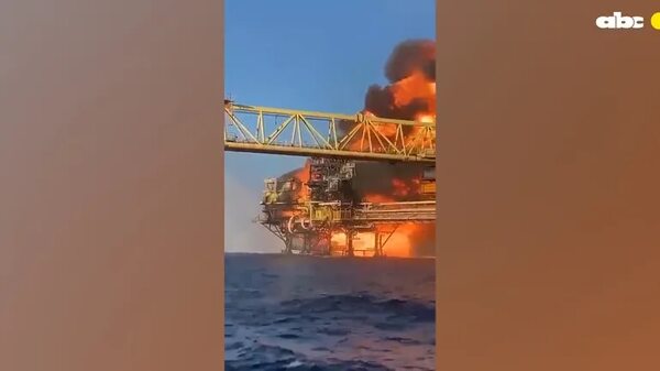 Vídeo: explosión en una plataforma petrolera de México deja seis heridos - Mundo - ABC Color
