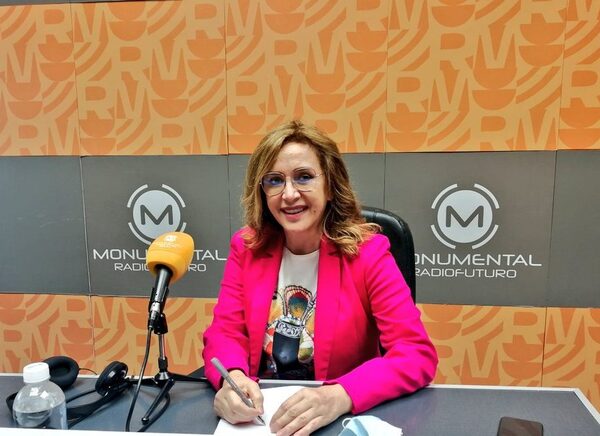 Comprensión lectora: se debe aprovechar costumbre a la tecnología para mejorar el aprendizaje, afirman · Radio Monumental 1080 AM
