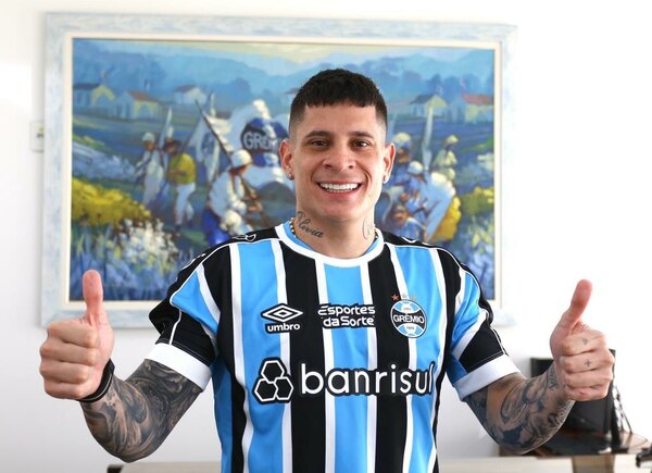 Versus / Iturbe se acuerda de "Chiqui" Arce y Diego Gavilán en su arribo a Gremio