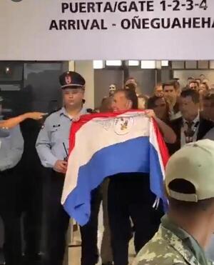 Napout, recibido como héroe - San Lorenzo Hoy