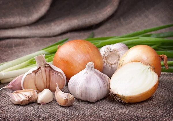 Ajo, cebolla y mal aliento: lo que tenés que saber - Gastronomía - ABC Color