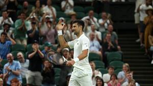 Djokovic, victoria sobre la hora ante Wawrinka