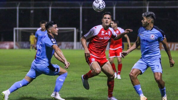Resistencia y General Caballero igualan en Dos Bocas