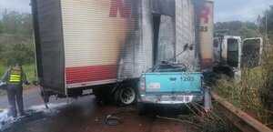 Funcionarios de la Ande mueren tras violento choque en Itapúa - ADN Digital