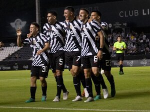 El campeón debuta con victoria en su reducto de Tuyucuá - La Tribuna