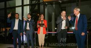 La Nación / El Grupo Santa Rosa inaugura su moderna casa matriz para Renault