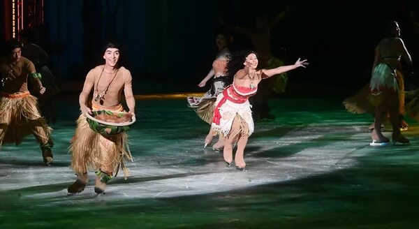 “Disney On Ice” deslumbra y encanta - Cultura - ABC Color