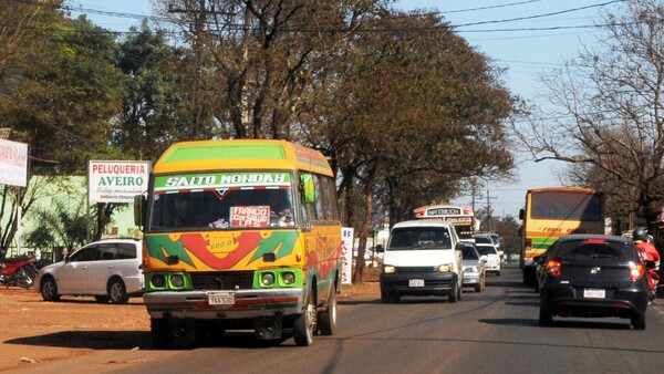 También en el Este, ciudadanía debe soportar reguladas y buses chatarras