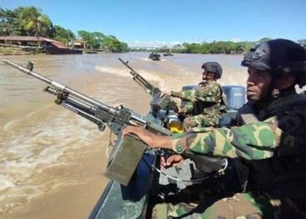 Redes de contrabando abastecen la minería desenfrenada en Venezuela